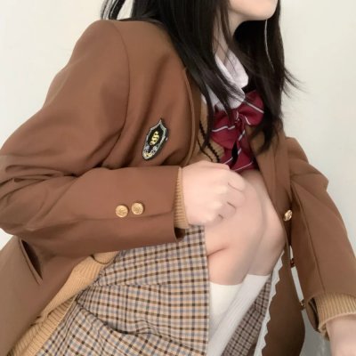 角落办公室 热播封面